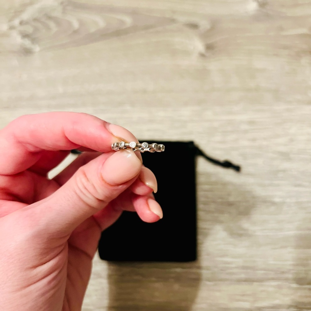 Pandora Sparkling Band Ring